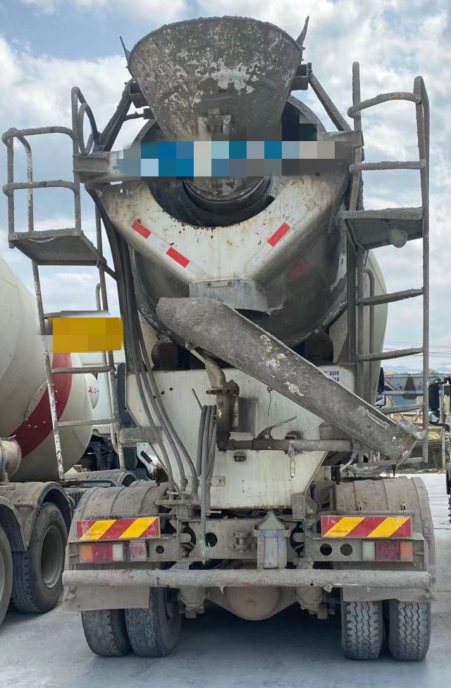 https://images.tongzsf.com/tong/truck_machine/20210317/16051d102a5429.jpg