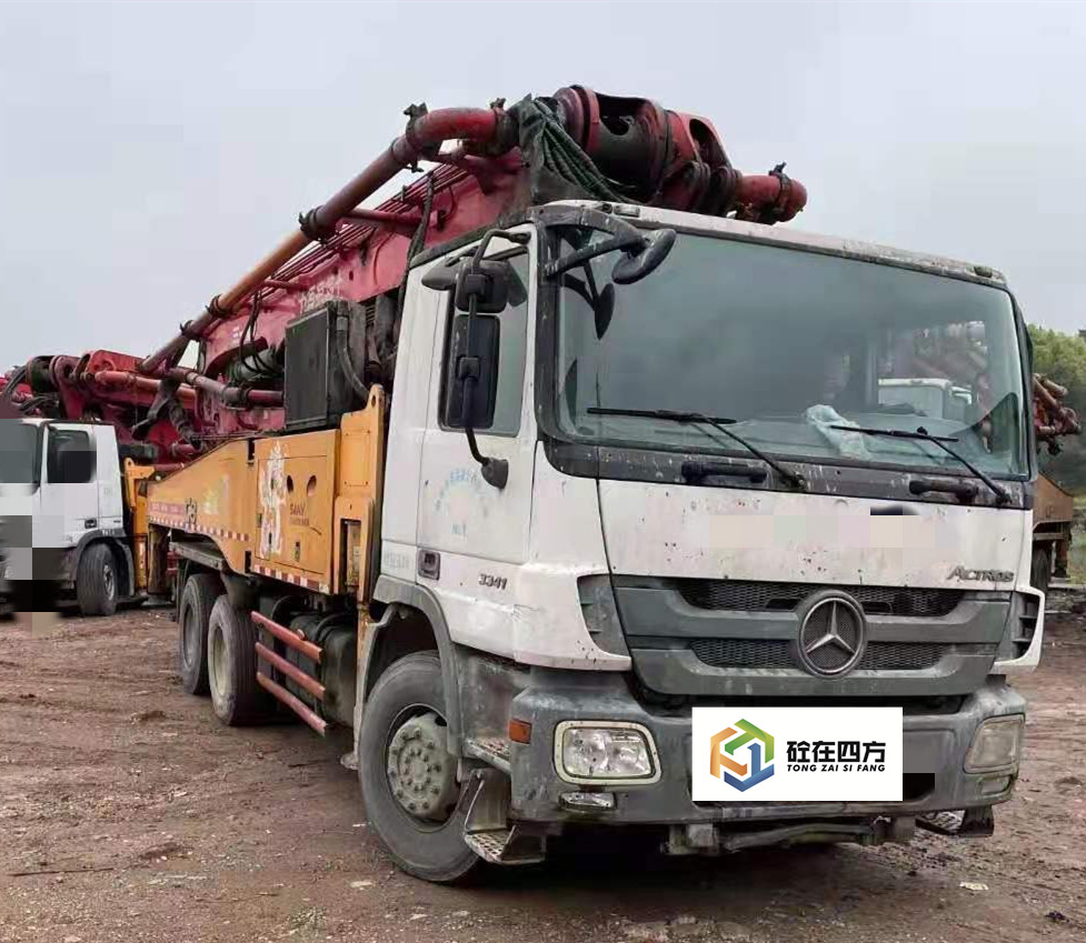 https://images.tongzsf.com/tong/truck_machine/20210318/16052f2dcc5c86.jpg