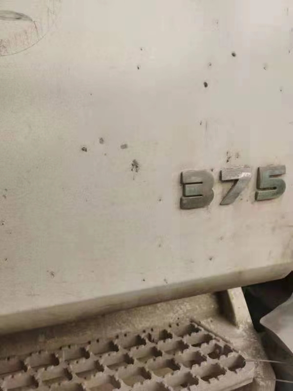 https://images.tongzsf.com/tong/truck_machine/20210319/16053fd6538fe5.jpg