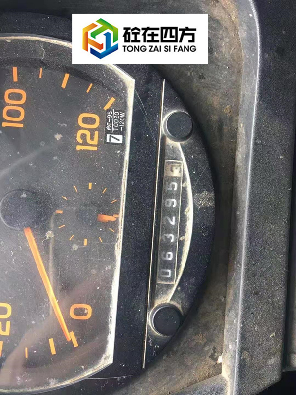 https://images.tongzsf.com/tong/truck_machine/20210319/160541fc3a8eeb.jpg