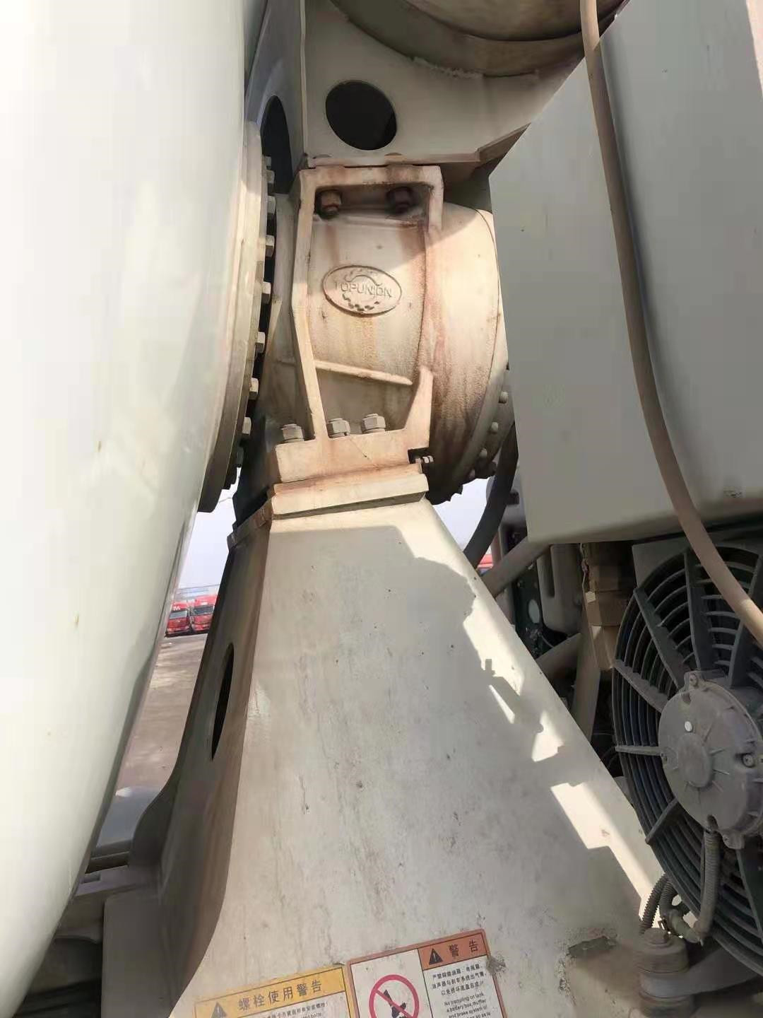 https://images.tongzsf.com/tong/truck_machine/20210319/1605459faf1e03.jpg