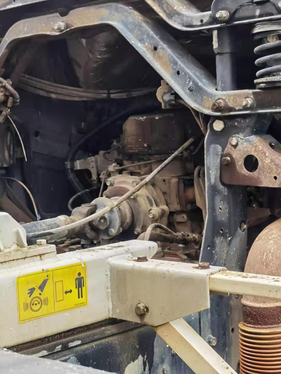 https://images.tongzsf.com/tong/truck_machine/20210320/160558bfa1a27f.jpg