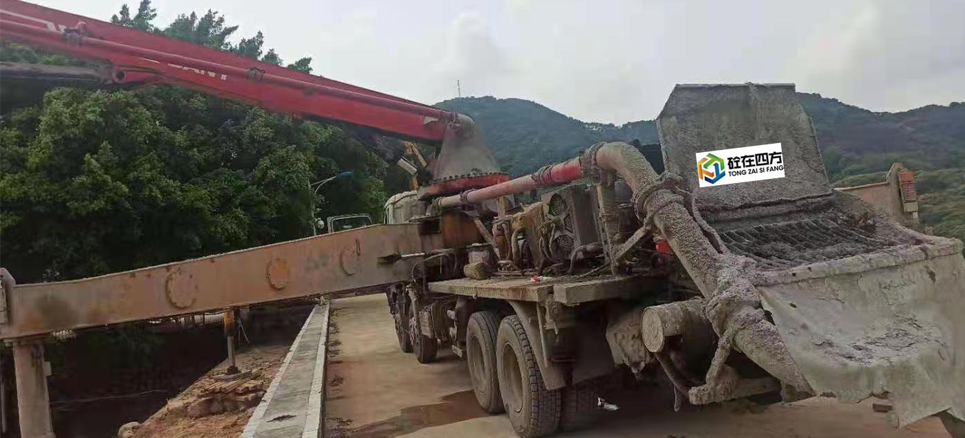 https://images.tongzsf.com/tong/truck_machine/20210320/16055b926146ae.jpg