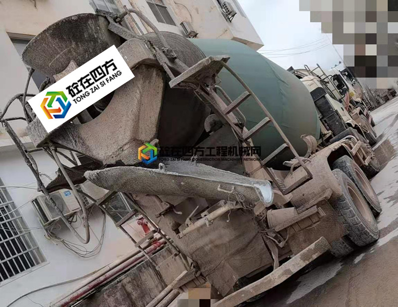 https://images.tongzsf.com/tong/truck_machine/20210322/16057f0cf59ec2.jpg