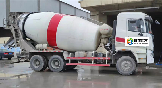 https://images.tongzsf.com/tong/truck_machine/20210322/16058346e0d532.jpg