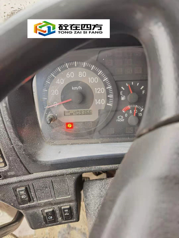 https://images.tongzsf.com/tong/truck_machine/20210322/16058460f54770.jpg