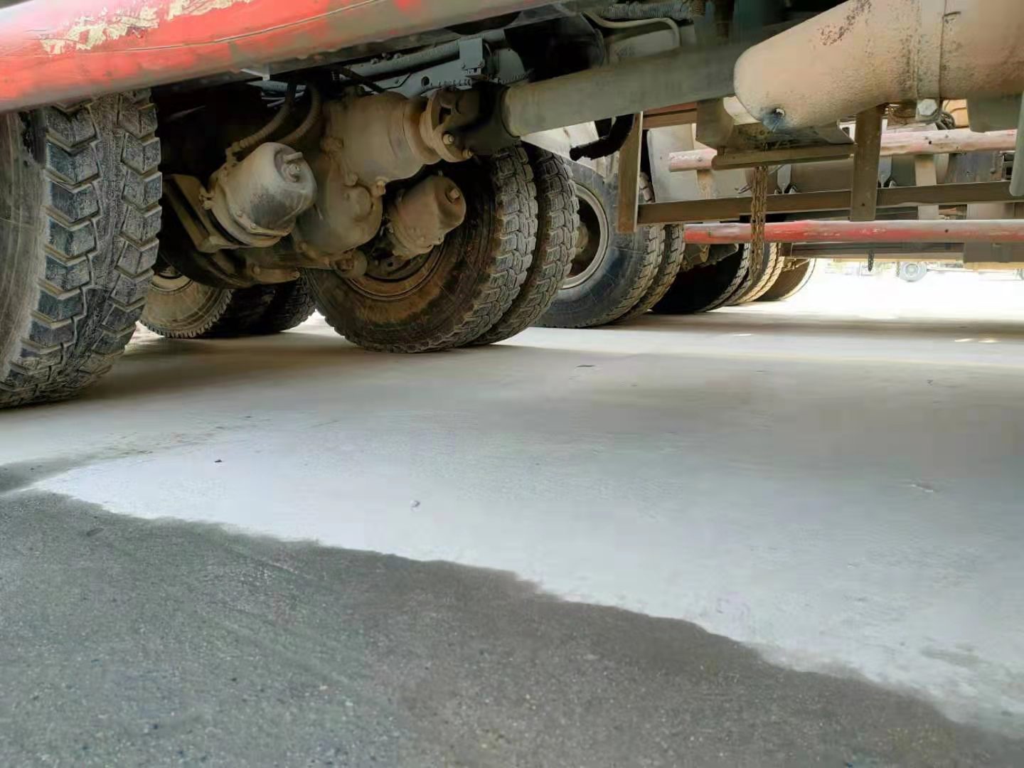 https://images.tongzsf.com/tong/truck_machine/20210324/1605aa5f632cc7.jpg