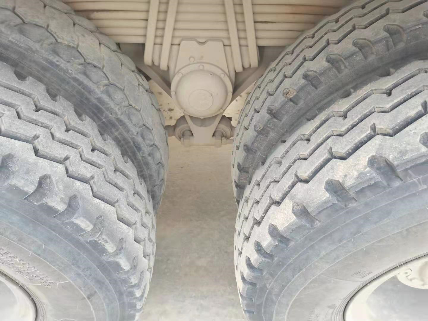 https://images.tongzsf.com/tong/truck_machine/20210324/1605aa79e7ed9d.jpg