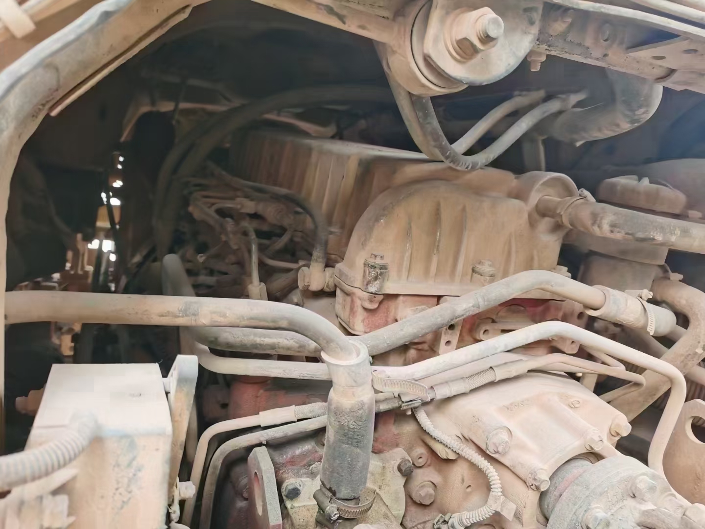 https://images.tongzsf.com/tong/truck_machine/20210324/1605ab50b63696.jpg