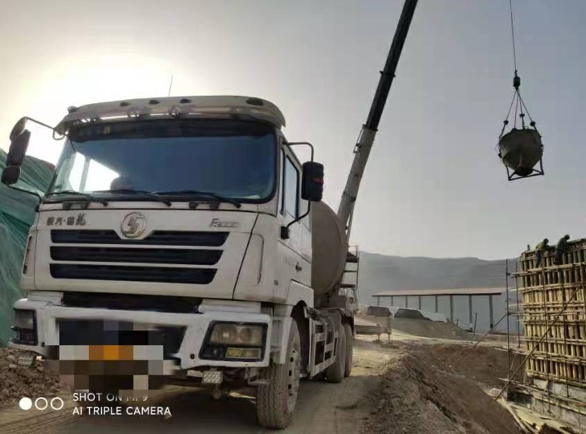 https://images.tongzsf.com/tong/truck_machine/20210324/1605aec98039e1.jpg