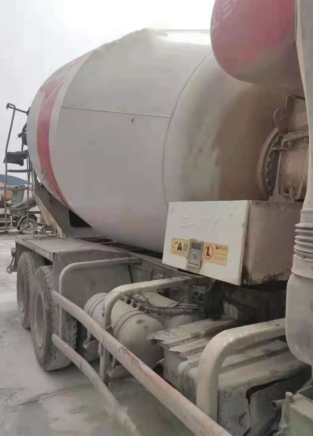 https://images.tongzsf.com/tong/truck_machine/20210324/1605afa245d450.jpg