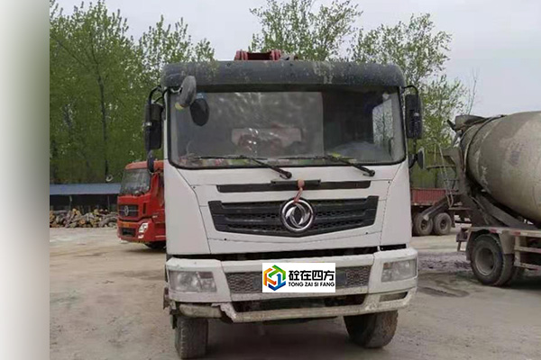 https://images.tongzsf.com/tong/truck_machine/20210324/1605b01ec48e87.jpg
