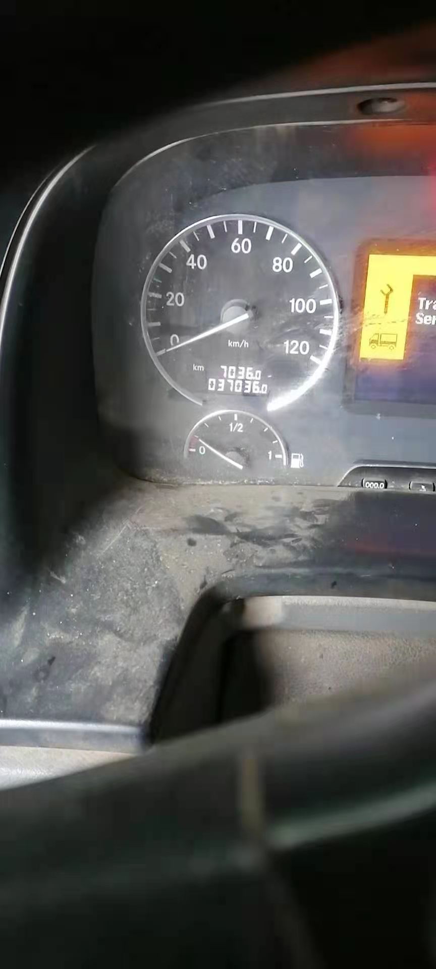 https://images.tongzsf.com/tong/truck_machine/20210325/1605bf725192e1.jpg