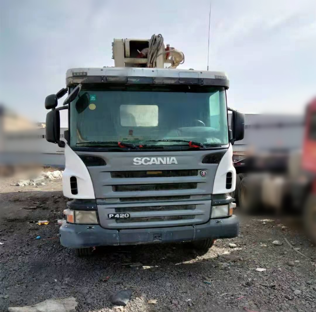 https://images.tongzsf.com/tong/truck_machine/20210325/1605bfb35c7c57.jpg