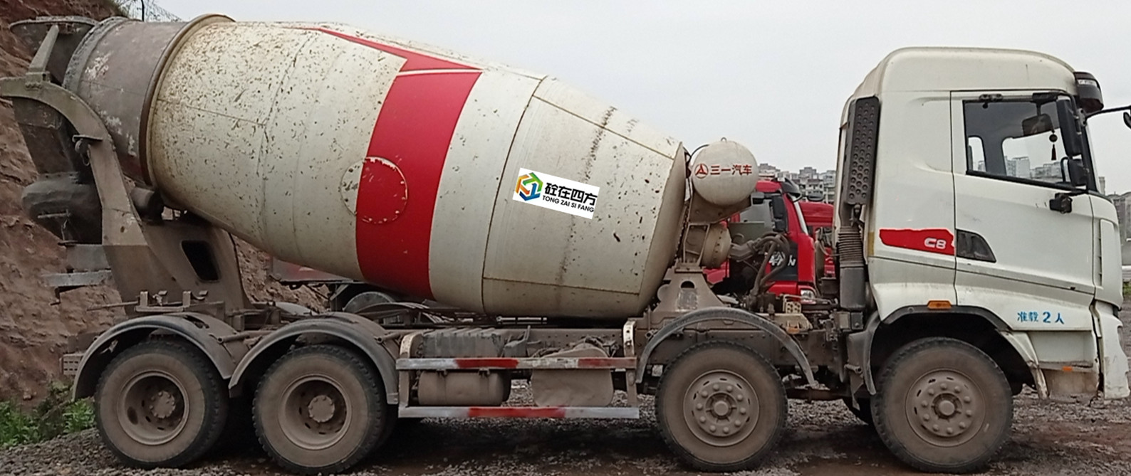 https://images.tongzsf.com/tong/truck_machine/20210325/1605c2203aa2da.jpg