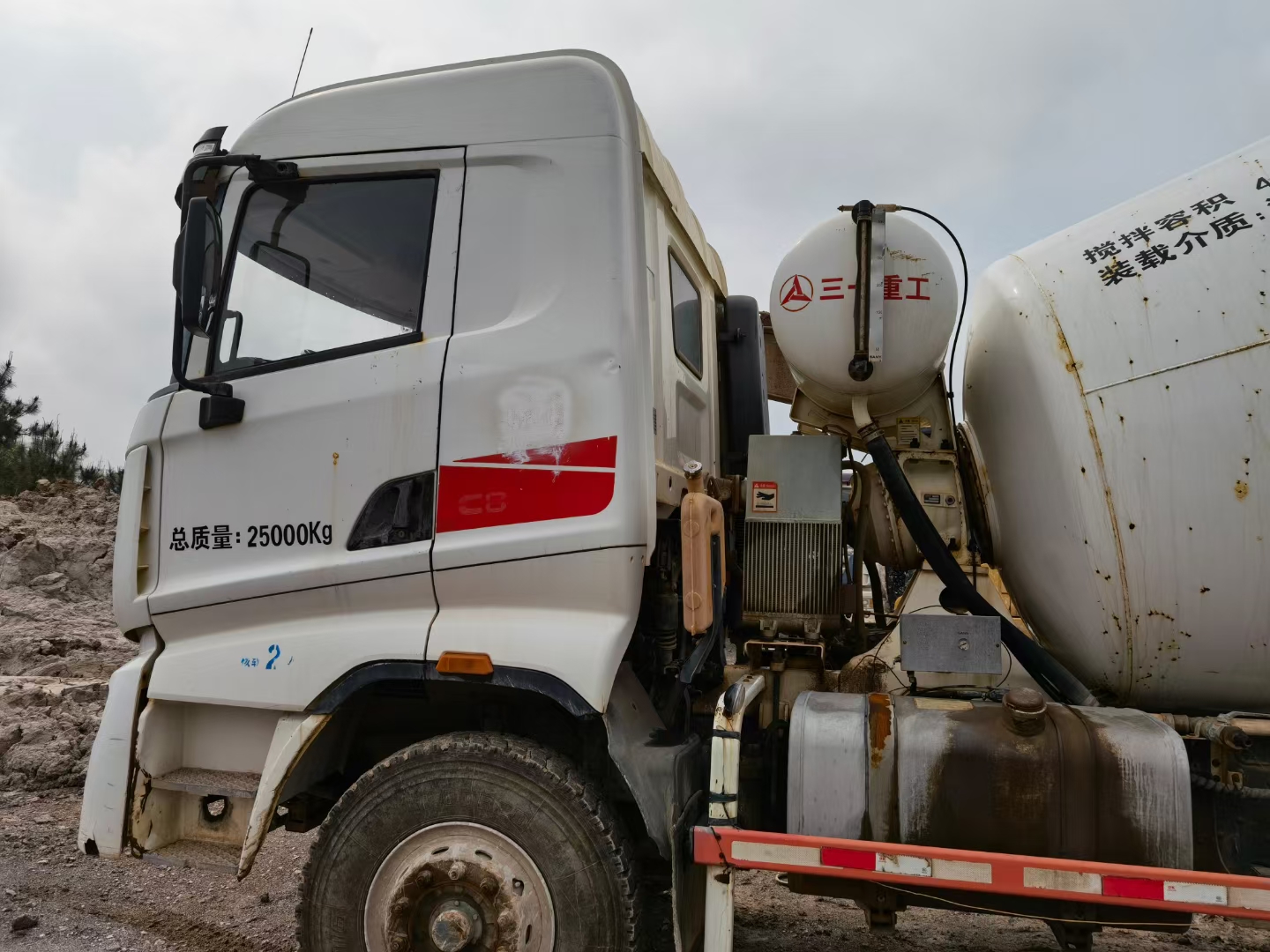 https://images.tongzsf.com/tong/truck_machine/20210325/1605c2b6b337b8.jpg