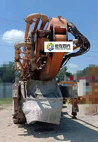 https://images.tongzsf.com/tong/truck_machine/20210325/1605c366bc39f1.jpg