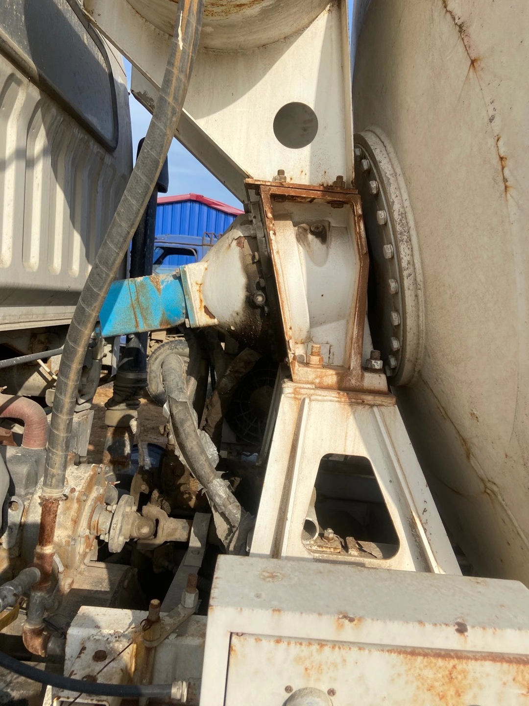 https://images.tongzsf.com/tong/truck_machine/20210325/1605c531e03e84.jpg