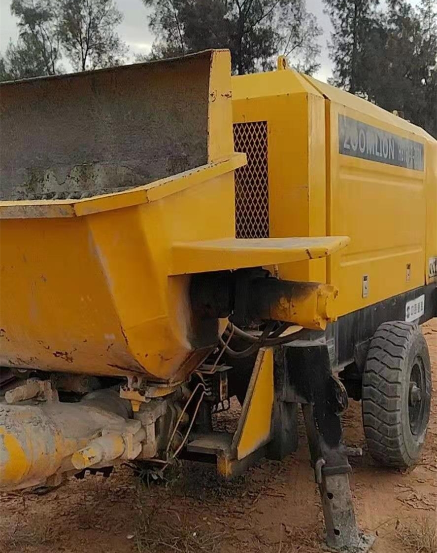 https://images.tongzsf.com/tong/truck_machine/20210326/1605d47cf1c9bc.jpg