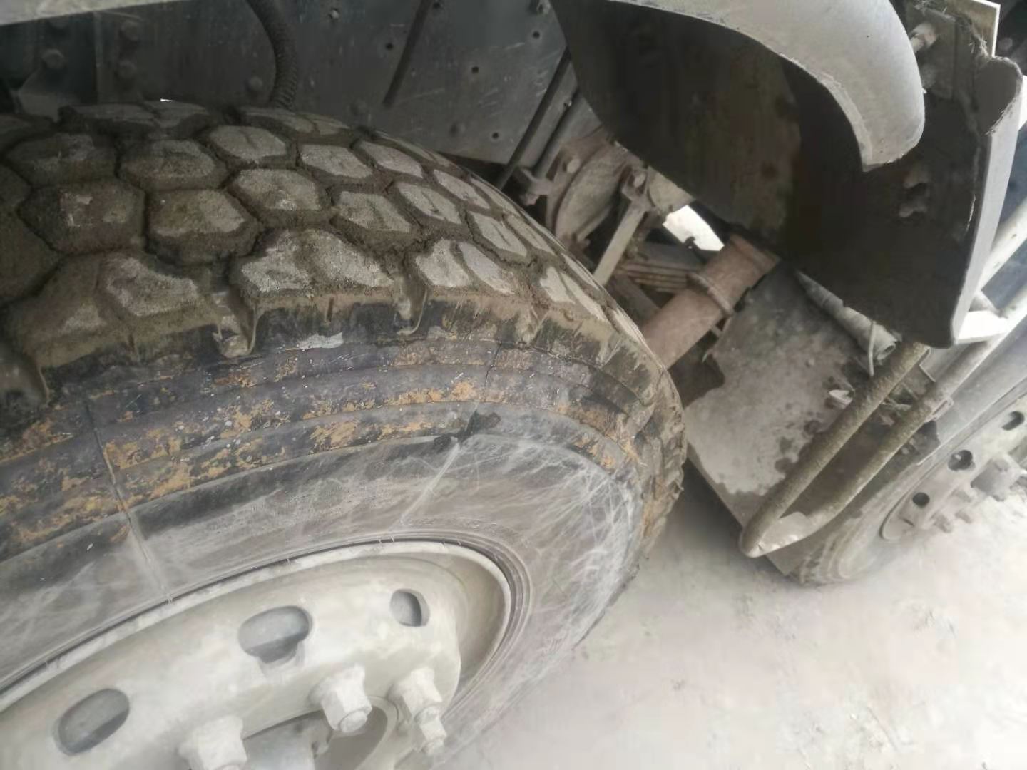https://images.tongzsf.com/tong/truck_machine/20210326/1605d536c14ca0.jpg