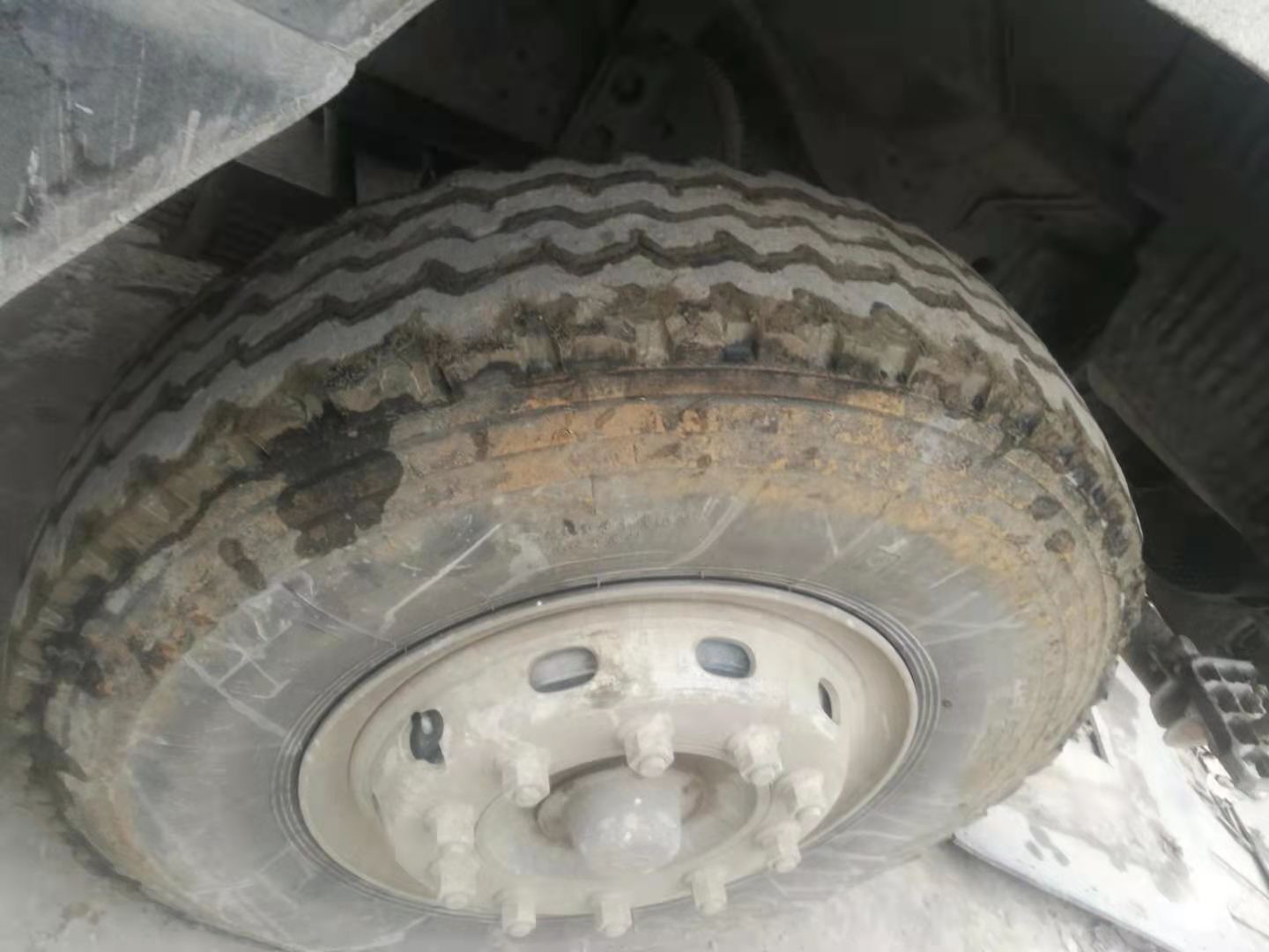 https://images.tongzsf.com/tong/truck_machine/20210326/1605d536c25ca2.jpg