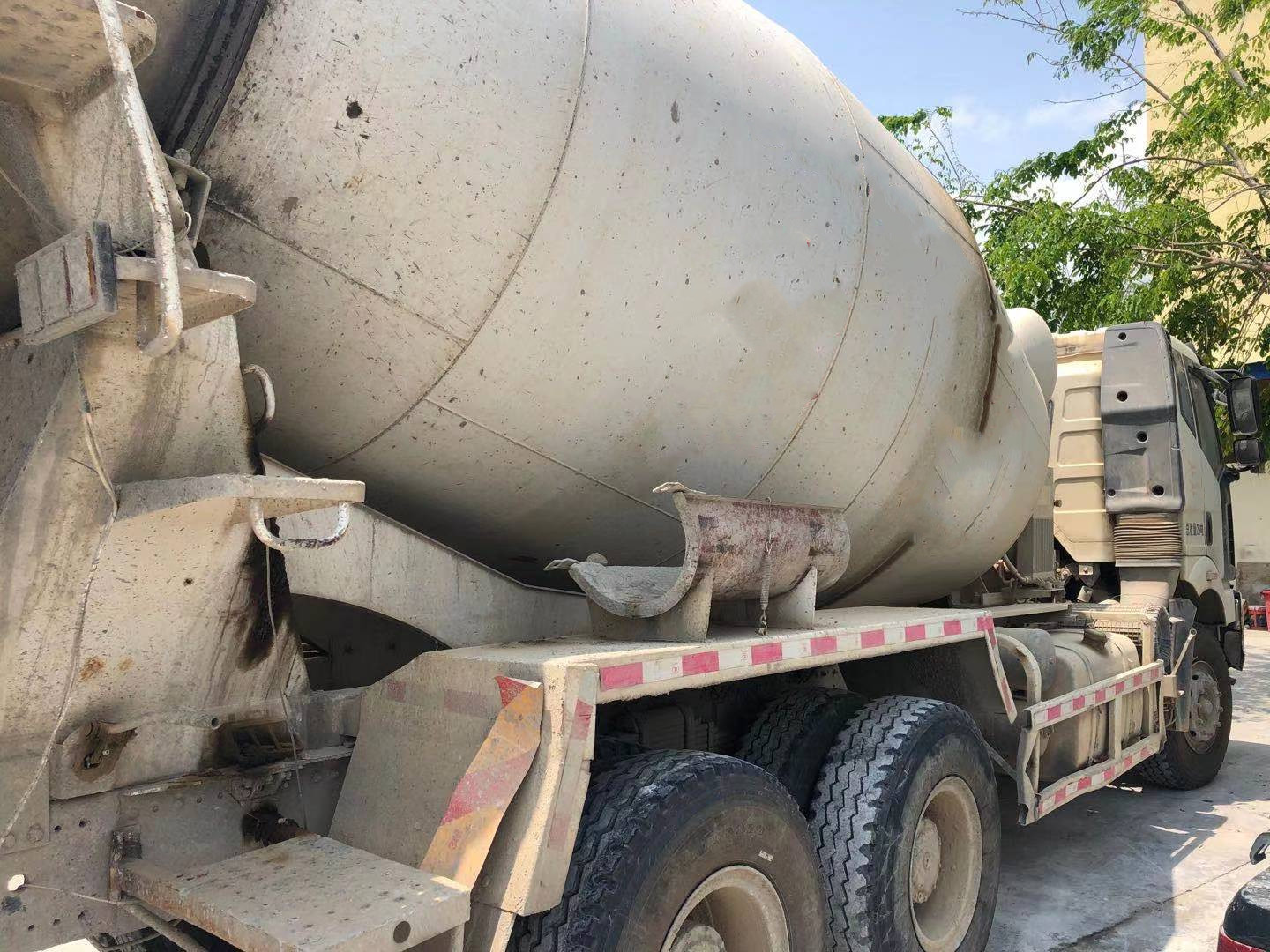 https://images.tongzsf.com/tong/truck_machine/20210326/1605d8e7cd8ee3.jpg