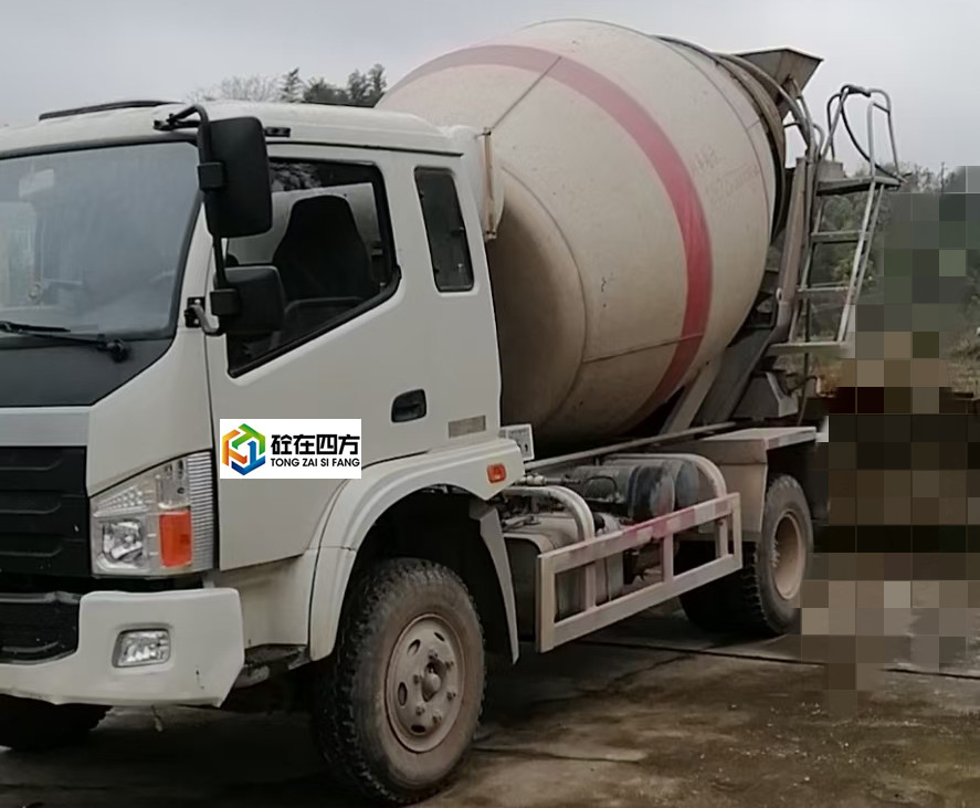 https://images.tongzsf.com/tong/truck_machine/20210329/160613f33d15ca.jpg