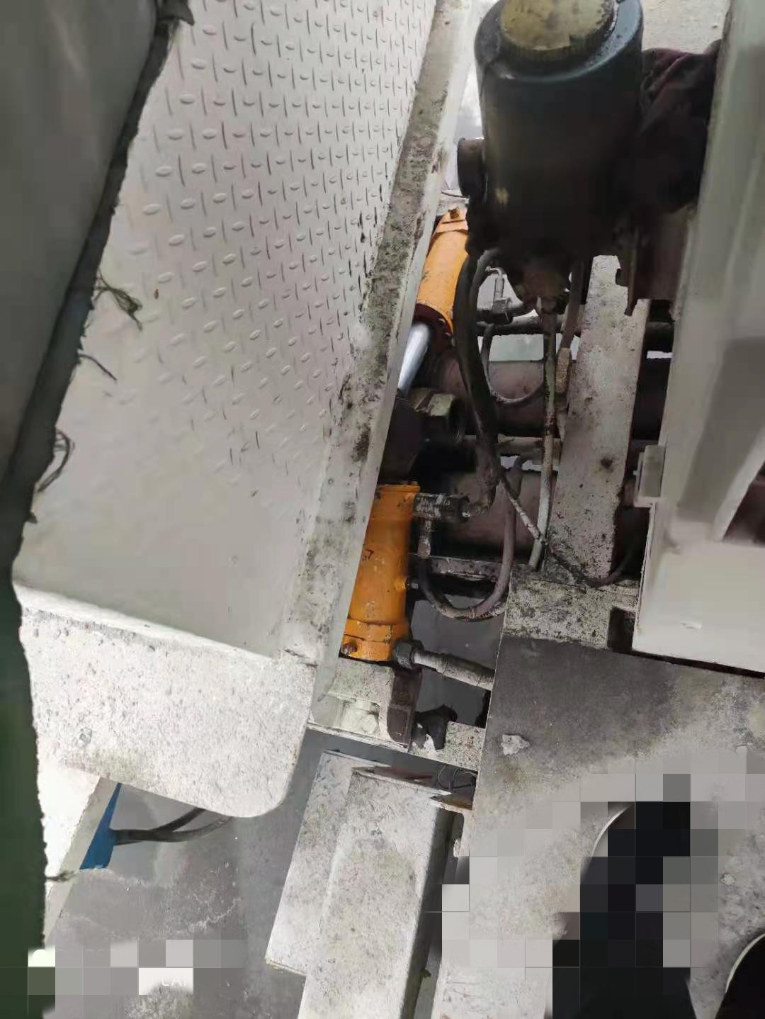 https://images.tongzsf.com/tong/truck_machine/20210329/160614bd9cc818.jpg