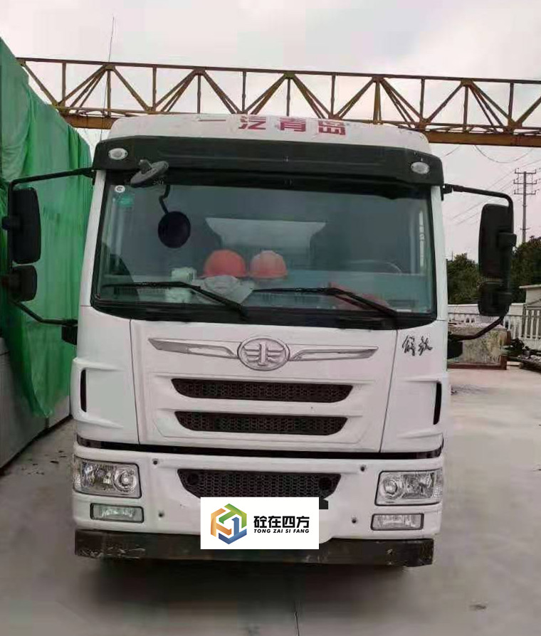 https://images.tongzsf.com/tong/truck_machine/20210329/1606190f4a80c5.jpg