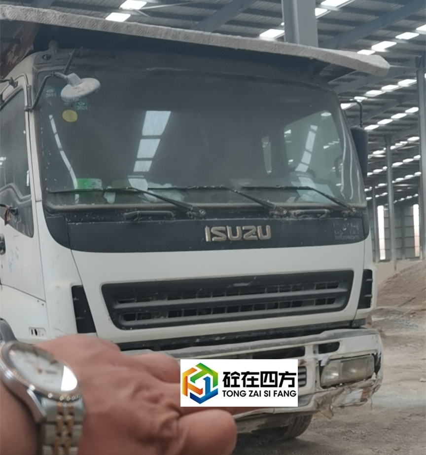https://images.tongzsf.com/tong/truck_machine/20210330/160627d3da4ba9.jpg