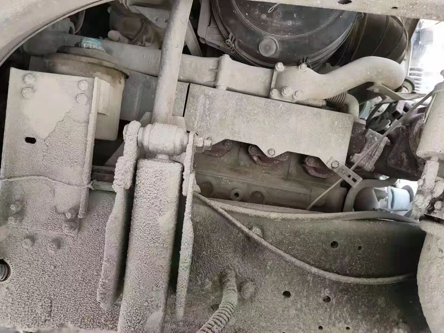 https://images.tongzsf.com/tong/truck_machine/20210330/1606291826562b.jpg