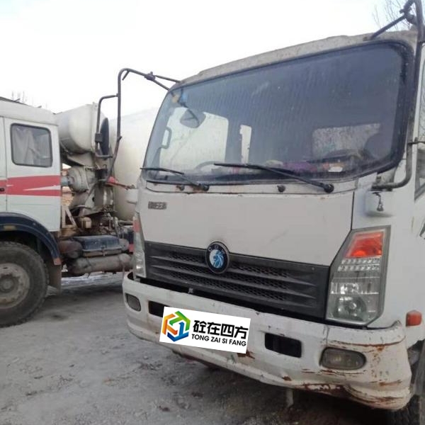 https://images.tongzsf.com/tong/truck_machine/20210330/16062c79ff0c2e.jpg