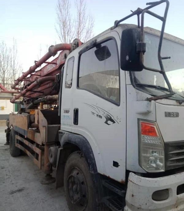 https://images.tongzsf.com/tong/truck_machine/20210330/16062c7add0c85.jpg