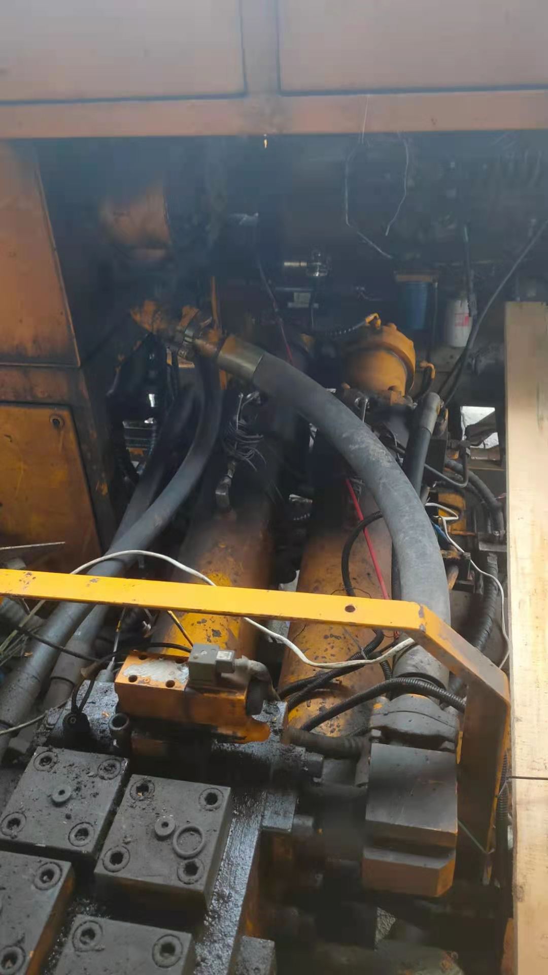 https://images.tongzsf.com/tong/truck_machine/20210330/16062d089a403b.jpg