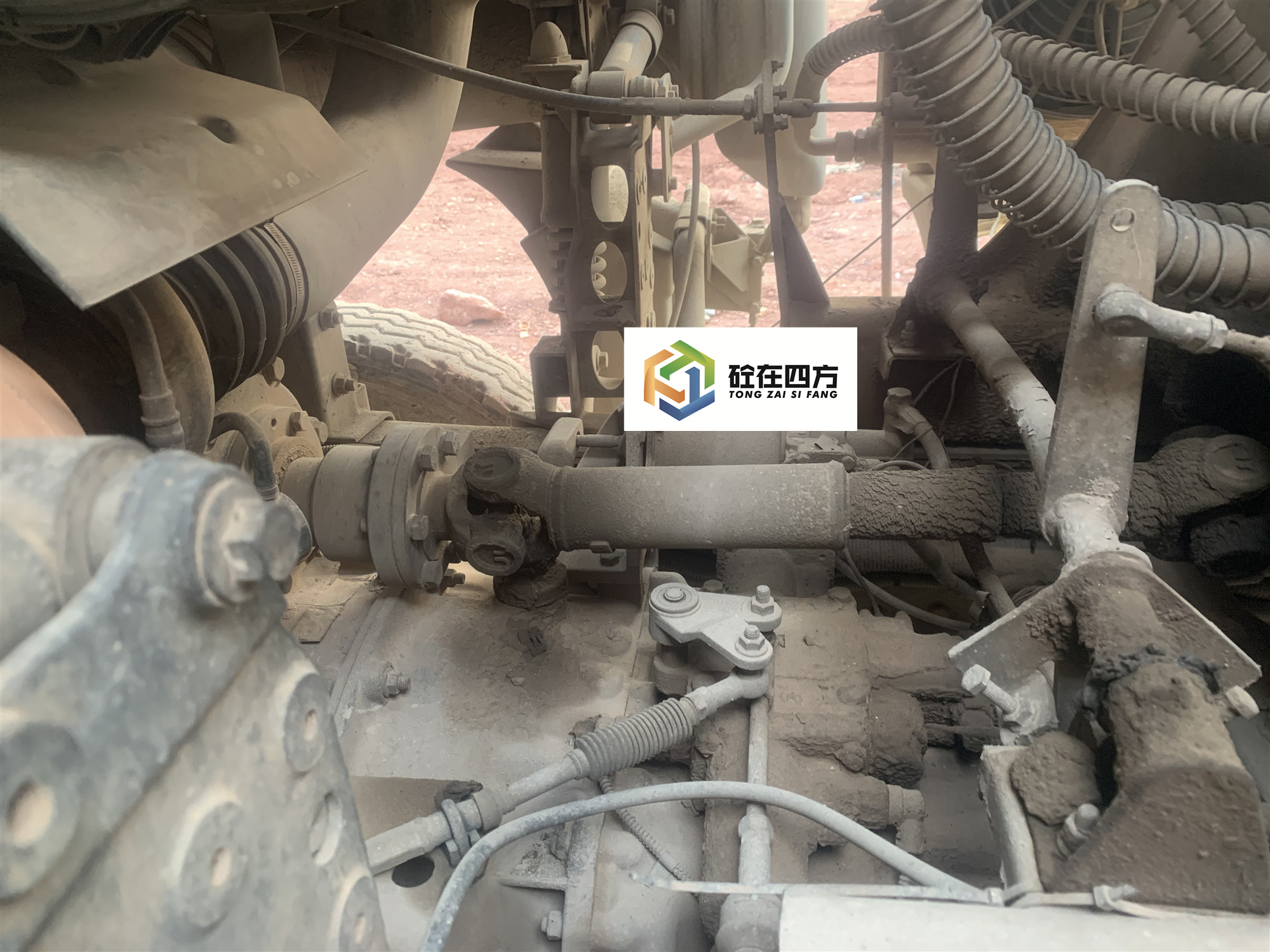 https://images.tongzsf.com/tong/truck_machine/20210330/16062e9fb9f8fe.jpg