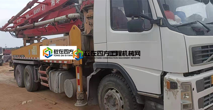 https://images.tongzsf.com/tong/truck_machine/20210331/16063f438d1b5b.jpg