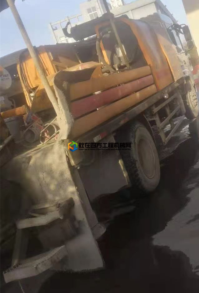 https://images.tongzsf.com/tong/truck_machine/20210331/16064299b04eaa.jpg