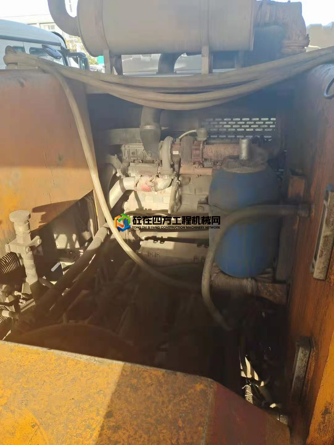 https://images.tongzsf.com/tong/truck_machine/20210331/16064299b50d5b.jpg