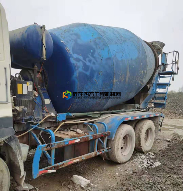 https://images.tongzsf.com/tong/truck_machine/20210401/160651dd0269b1.jpg