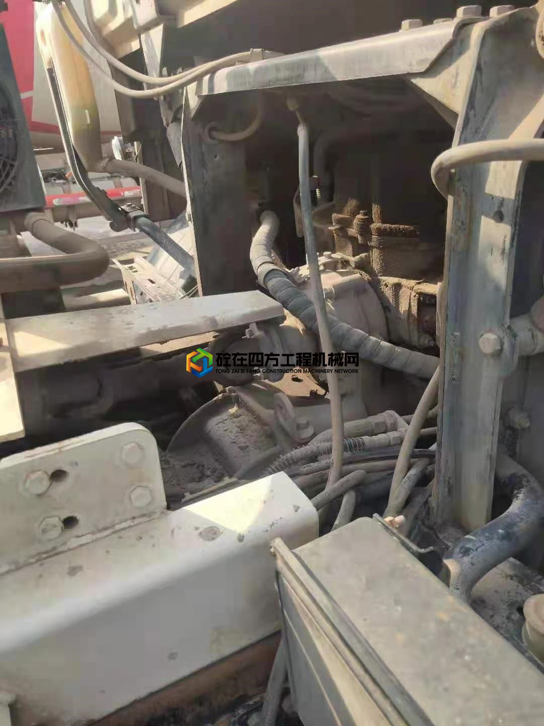https://images.tongzsf.com/tong/truck_machine/20210401/160654119bcfa0.jpg