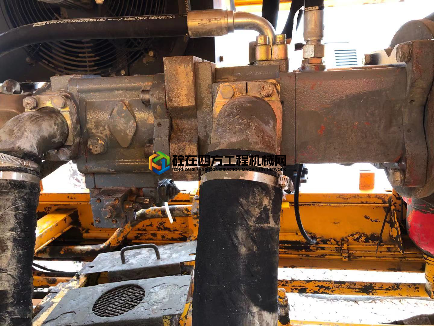 https://images.tongzsf.com/tong/truck_machine/20210401/160656c59c7054.jpg