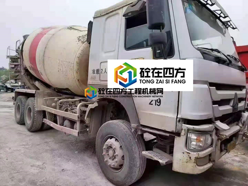 https://images.tongzsf.com/tong/truck_machine/20210401/160657576a5b0a.jpg