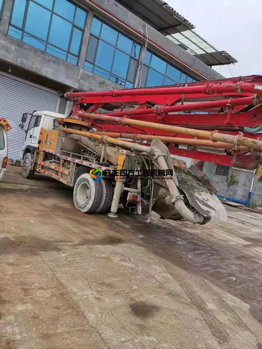 https://images.tongzsf.com/tong/truck_machine/20210406/1606bb639cb426.jpg