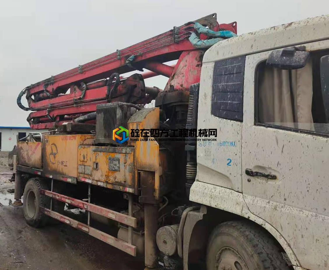 https://images.tongzsf.com/tong/truck_machine/20210406/1606bbc4a47096.jpg