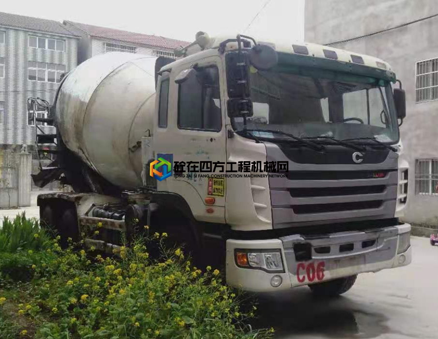 https://images.tongzsf.com/tong/truck_machine/20210406/1606bc5e1bc35a.jpg