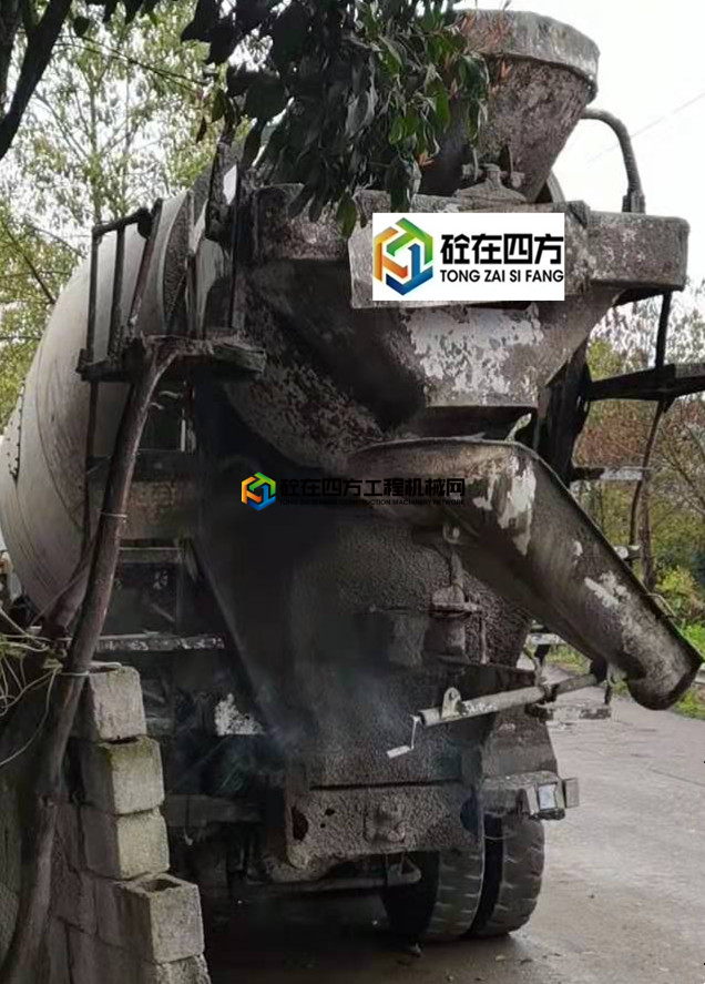 https://images.tongzsf.com/tong/truck_machine/20210406/1606c01dbd4e21.jpg