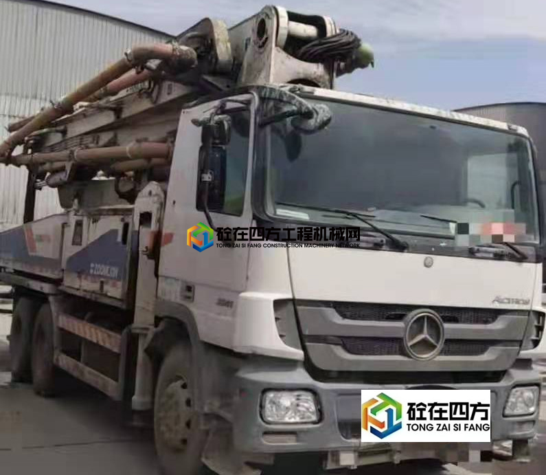 https://images.tongzsf.com/tong/truck_machine/20210406/1606c1e03bdd53.jpg