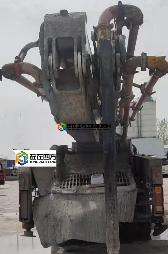 https://images.tongzsf.com/tong/truck_machine/20210406/1606c1e05668fb.jpg