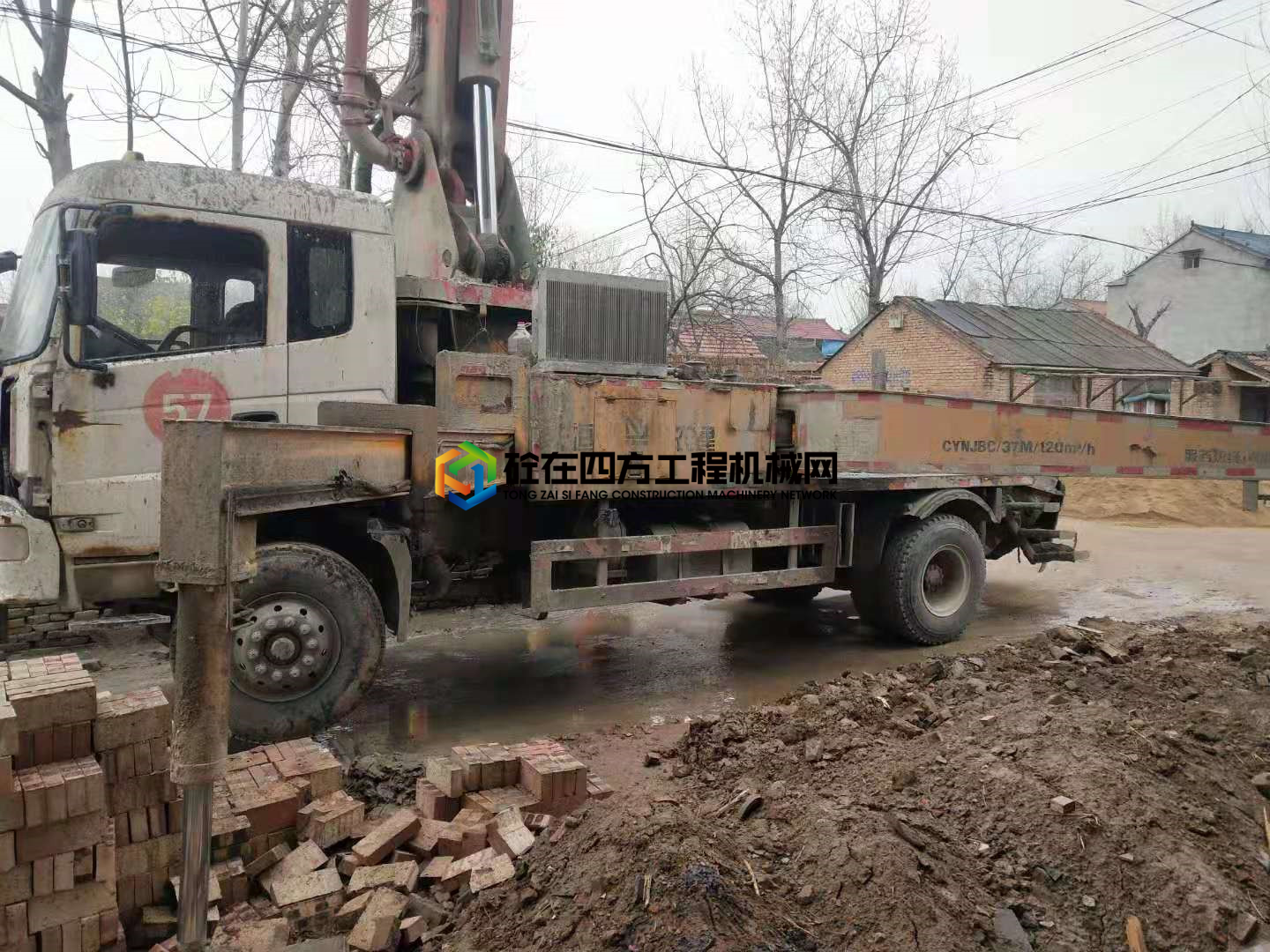 https://images.tongzsf.com/tong/truck_machine/20210406/1606c2fd84c5b2.jpg