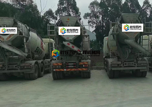https://images.tongzsf.com/tong/truck_machine/20210406/1606c309fb9511.jpg